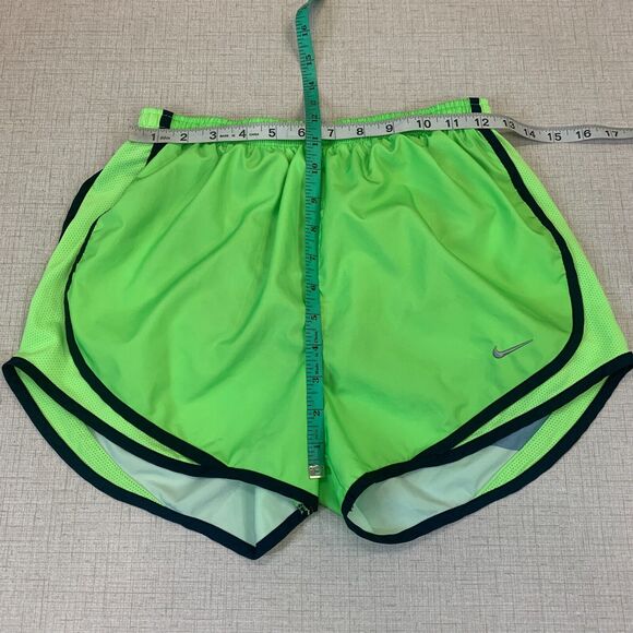 Nike Dri FIT Tempo Running Short Womens S Small Green Interior Brief Big Swoosh - Picture 3 of 9